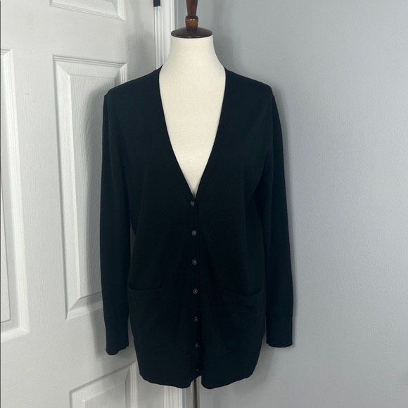 Banana Republic 100% Merino Wool Cardigan Sweater - Picture 2 of 10